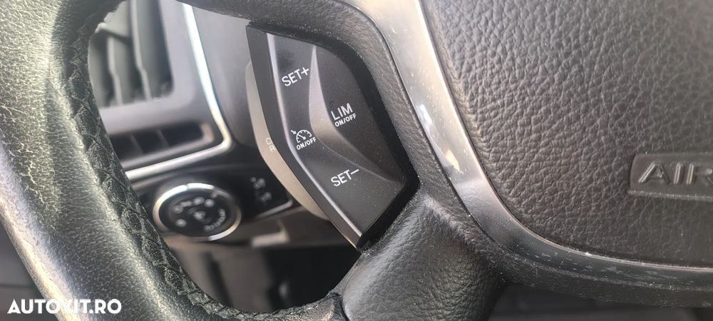 Ford Focus 1.6 TDCI DPF Trend - 12