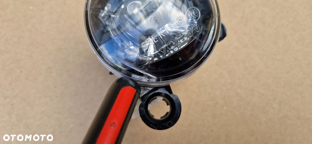 Lampa lewa przeciwmgielna Volvo XC40 - 2