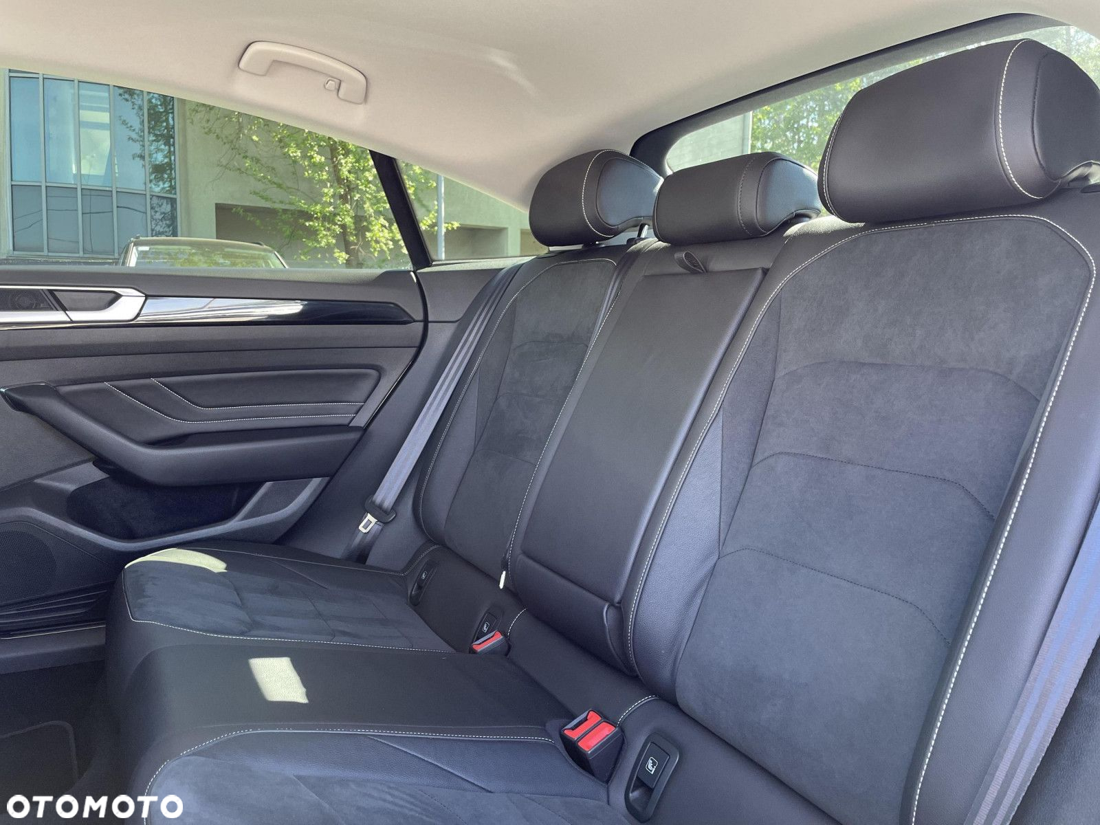 Volkswagen Arteon 2.0 TSI Elegance DSG - 17