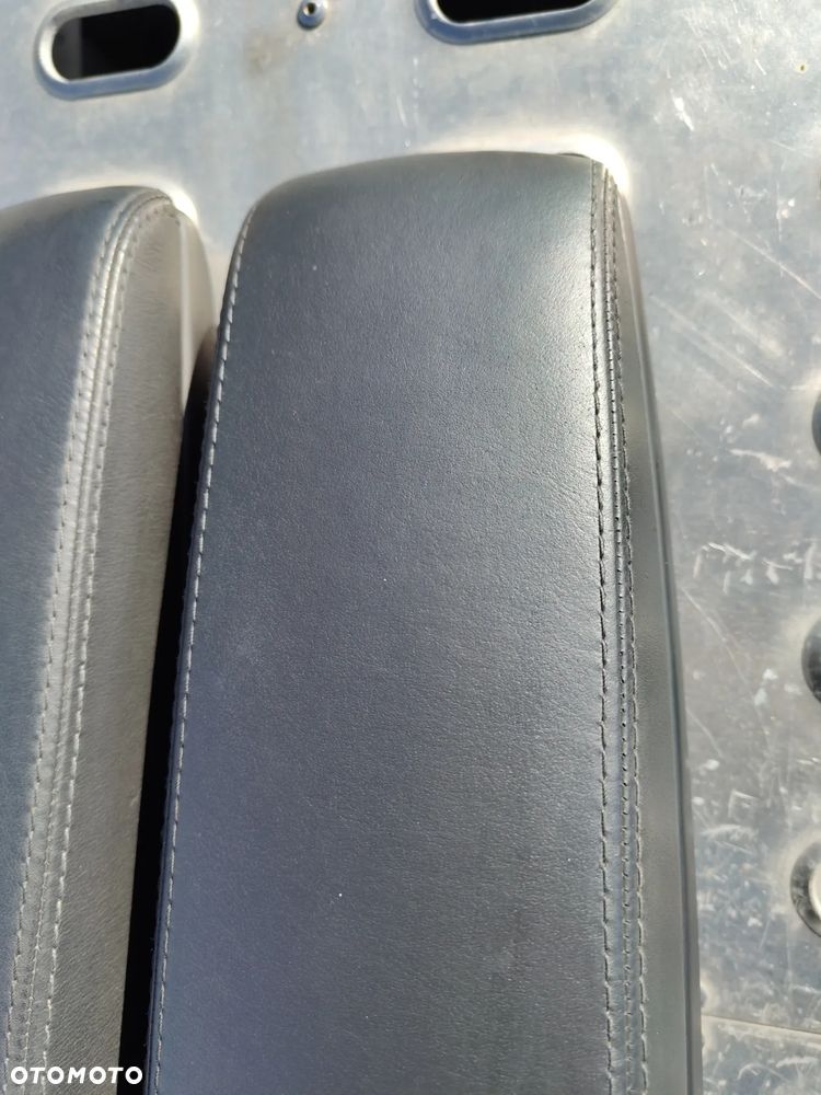 AUDI A8 D3 PODŁOKIETNIK Czarna Skóra Jak Nowa podwójny Idealny Stan - 4