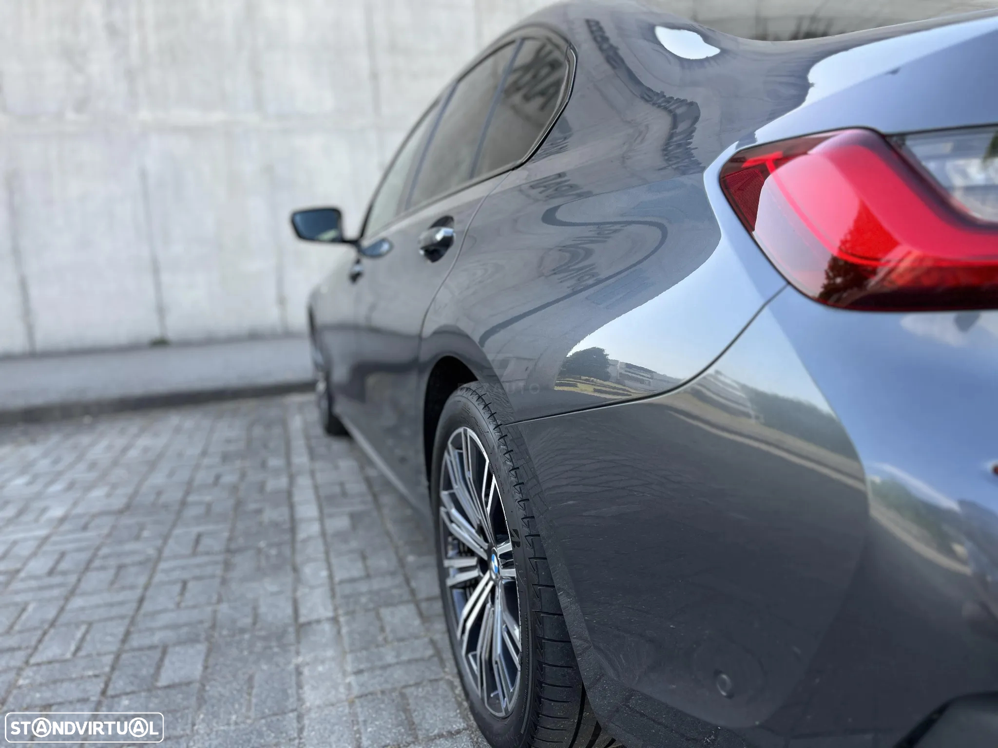 BMW 330 - 13
