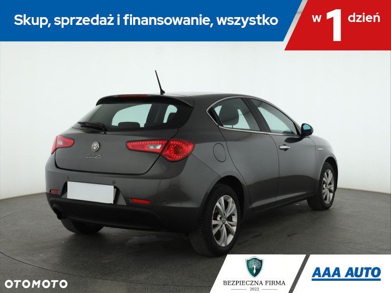 Alfa Romeo Giulietta - 7