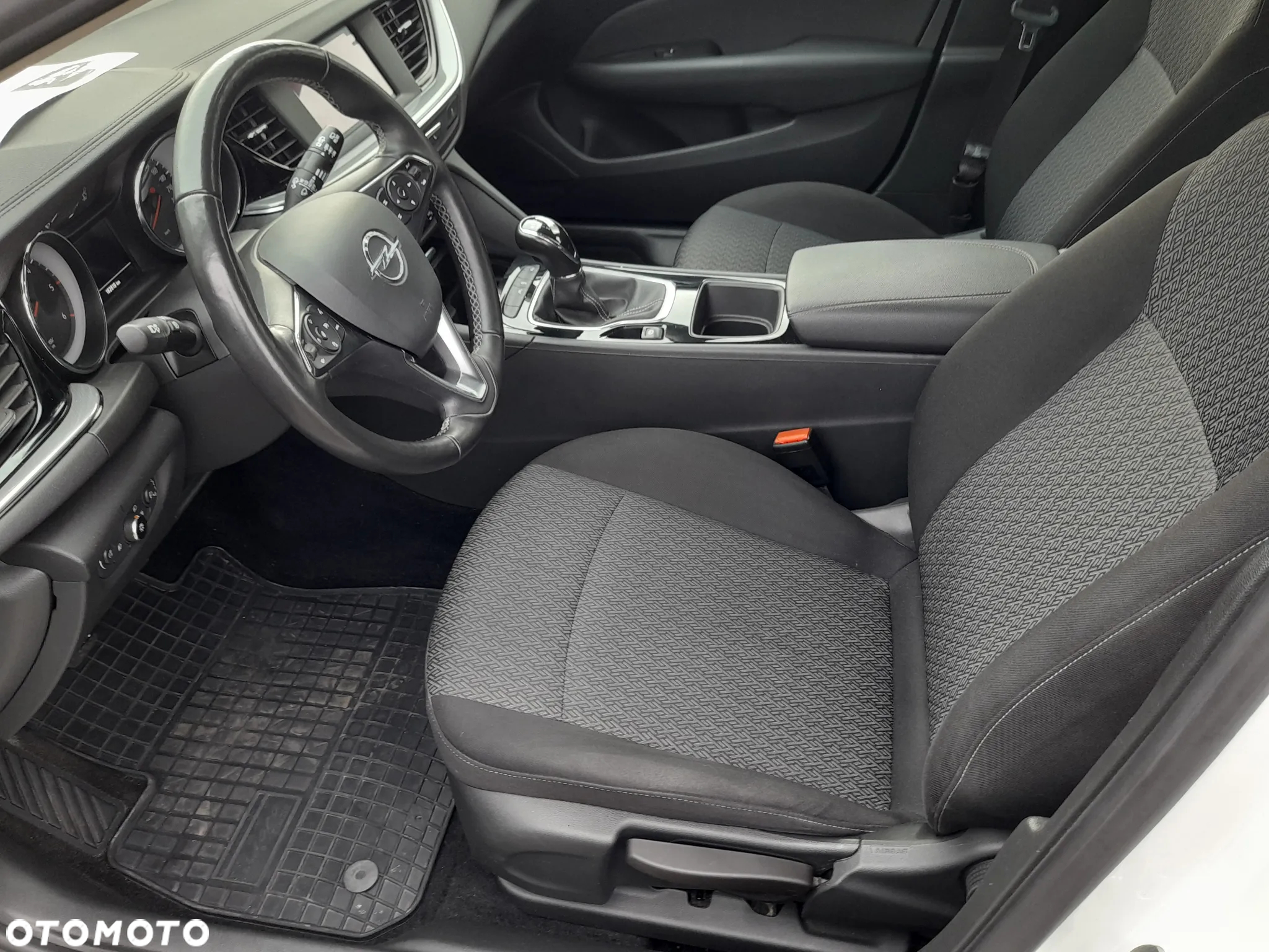 Opel Insignia 1.6 CDTI Enjoy S&S Eco - 13