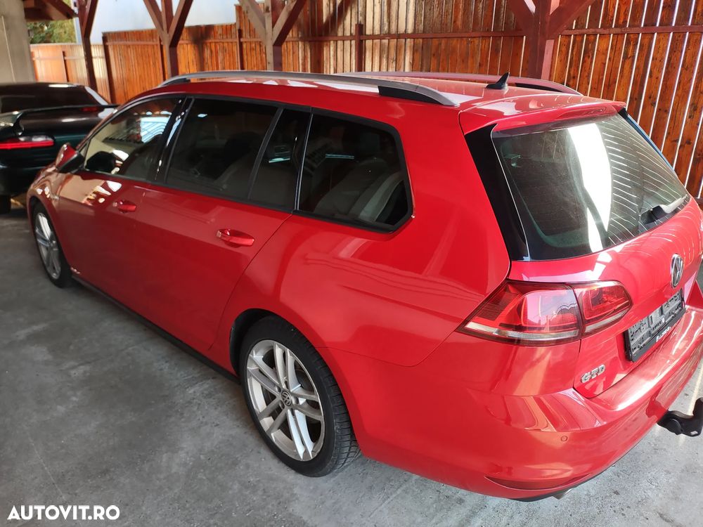 Volkswagen Golf 2.0 TDI DPF BMT GTD - 2