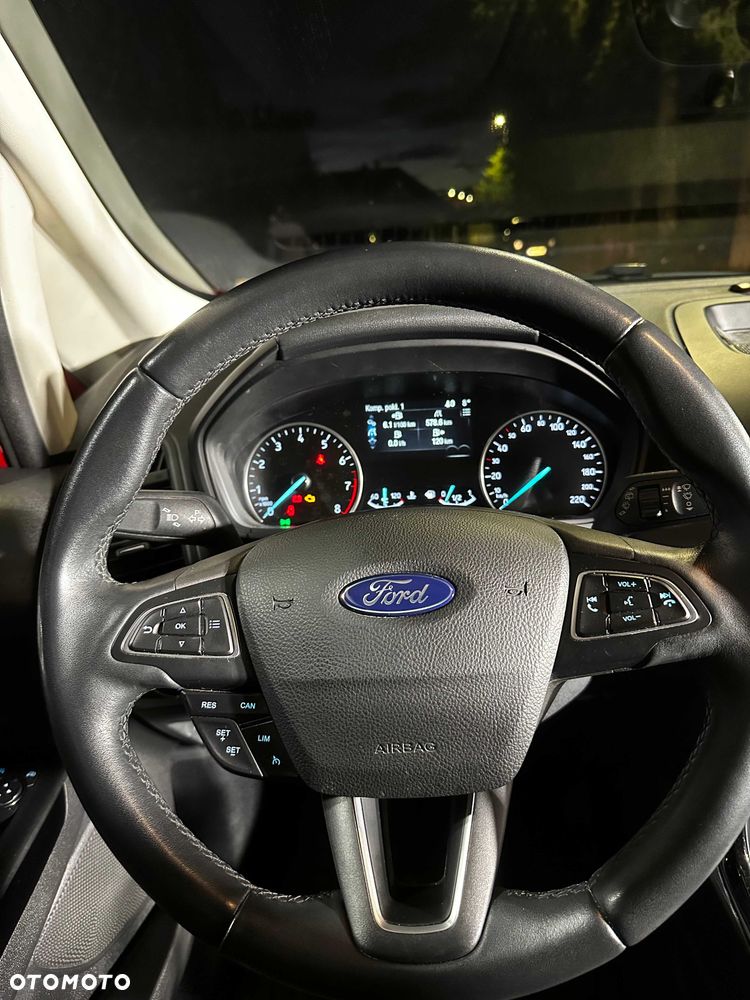 Ford EcoSport - 11