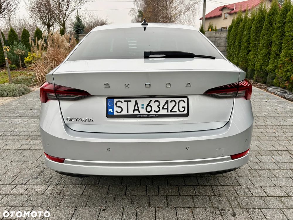 Skoda Octavia 1.5 TSI ACT Ambition - 4