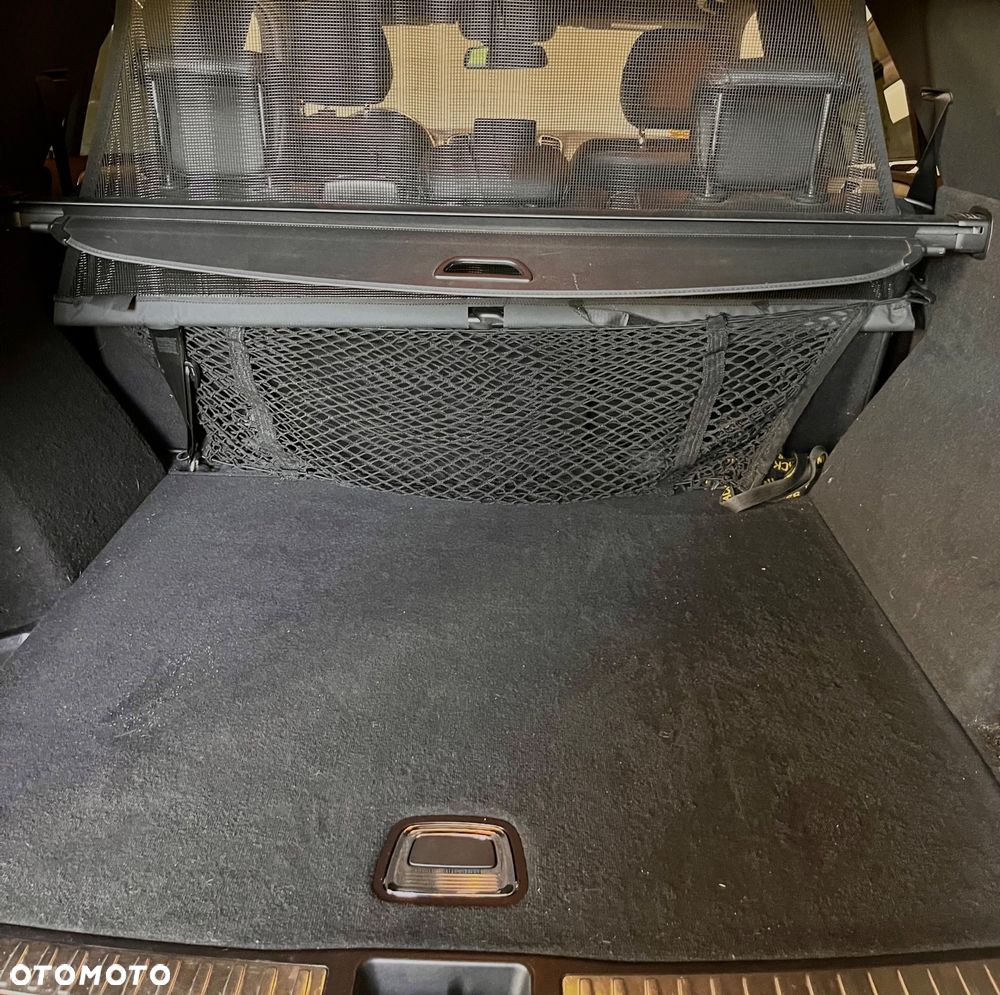 Mercedes-Benz GLE - 13