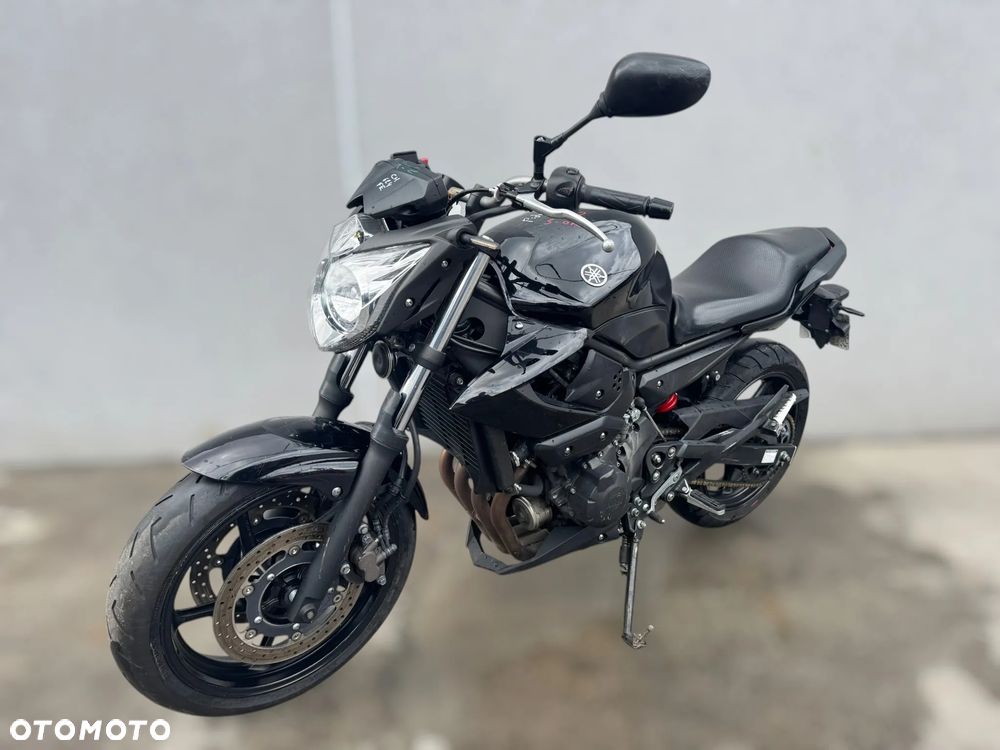 Yamaha XJ - 6