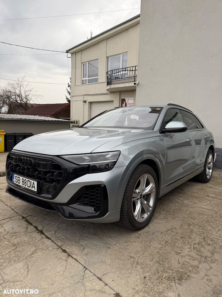 Audi Q8 - 1