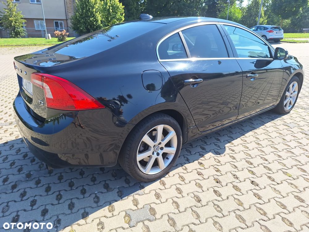 Volvo S60 T3 Summum - 10