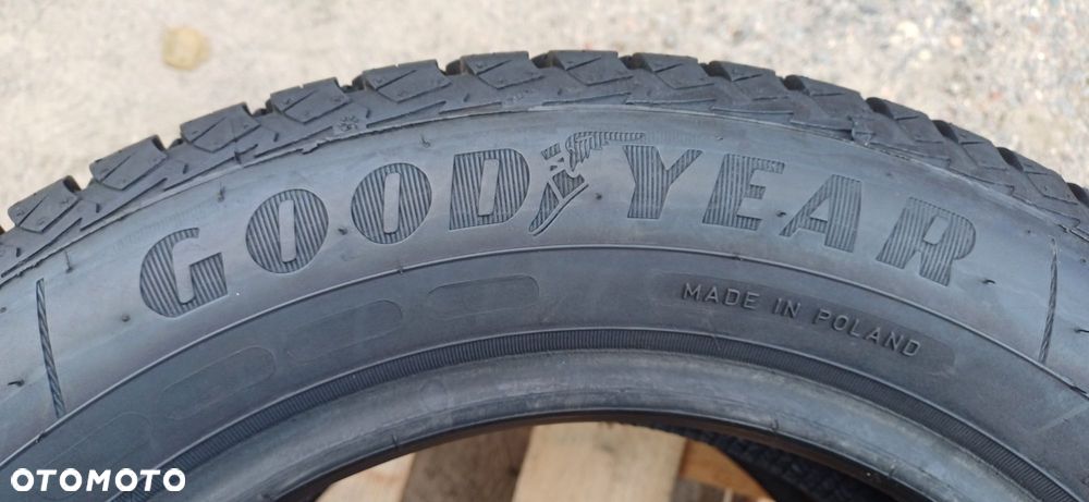 165/70R14 GOODYEAR , dwie używane opony wielosezonowe. - 4