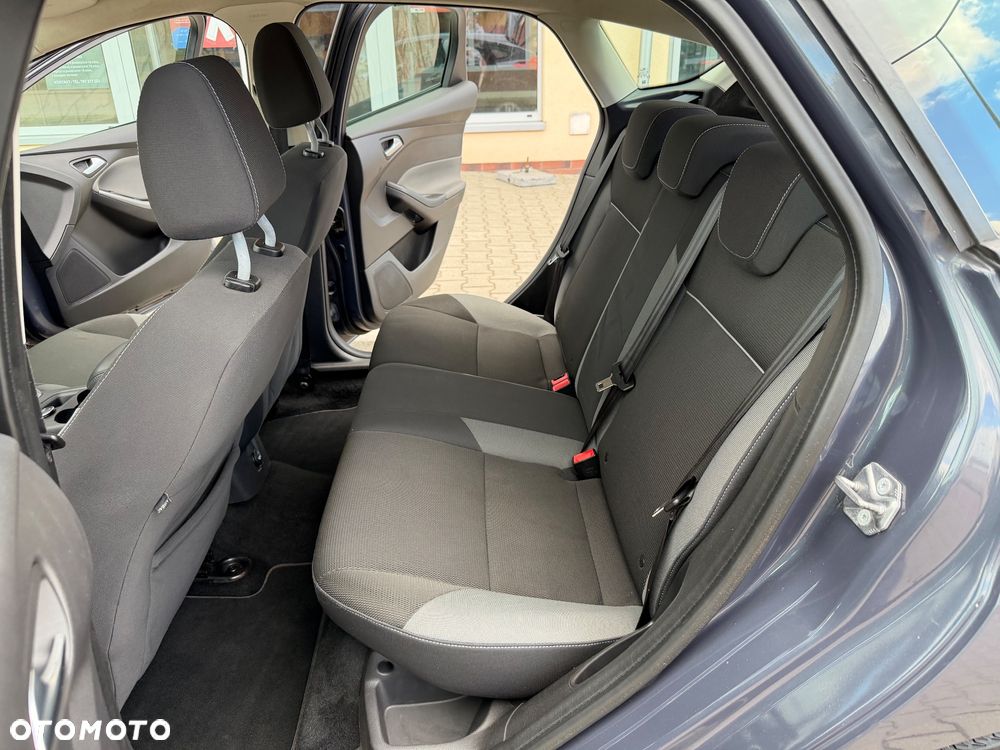Ford Focus 1.6 TDCi DPF Champions Edition - 17
