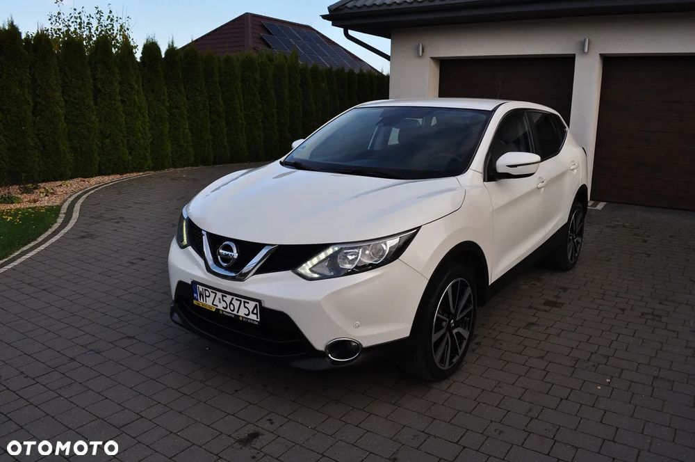 Nissan Qashqai 1.6 DIG-T ACENTA - 1