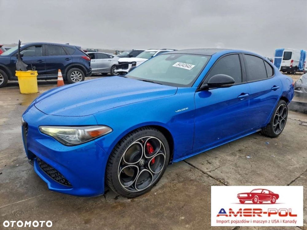 Alfa Romeo Giulia - 1