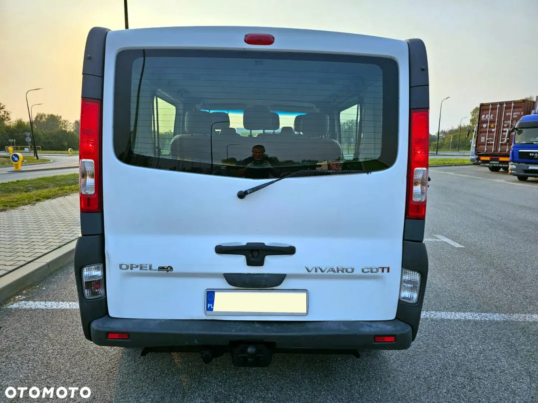 Opel Vivaro 2.5 CDTI L1H1 Tour - 8