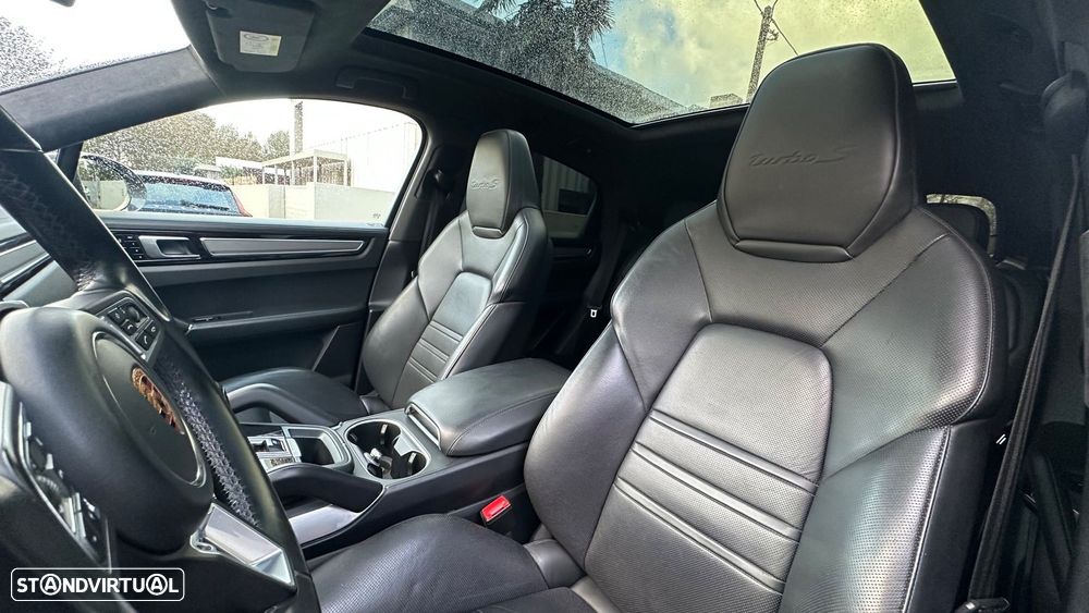 Porsche Cayenne Coupé Turbo S E-Hybrid - 7