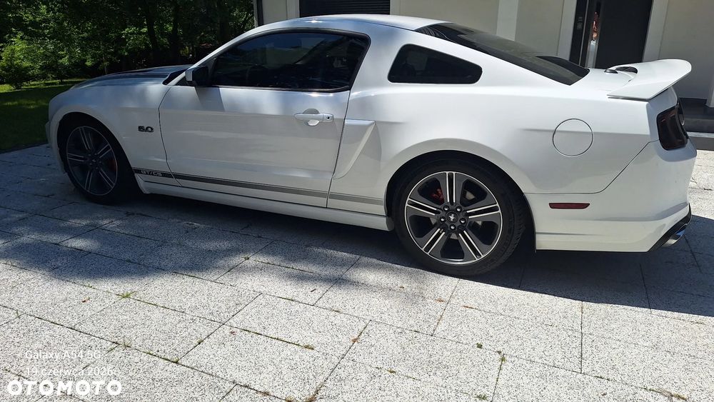 Ford Mustang 5.0 V8 GT Premium - 5