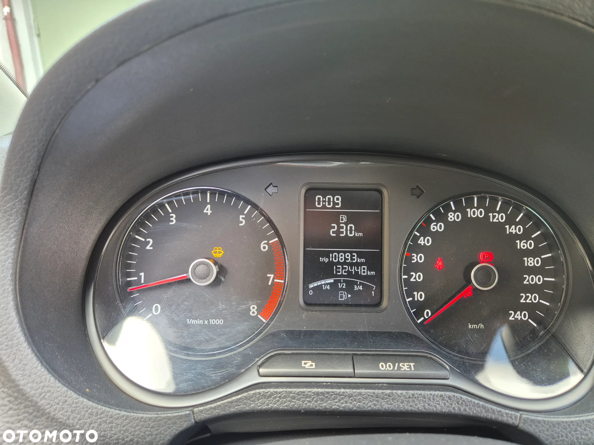 Volkswagen Polo 1.2 TSI MATCH - 15