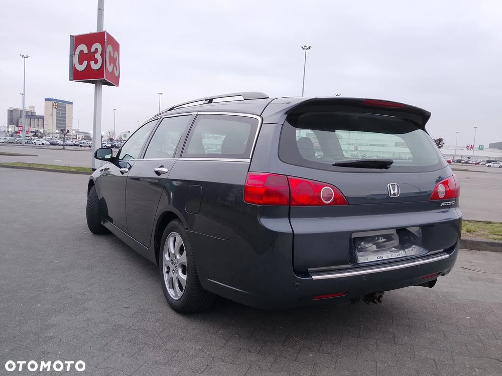 Honda Accord 2.2i-CTDi Executive - 9