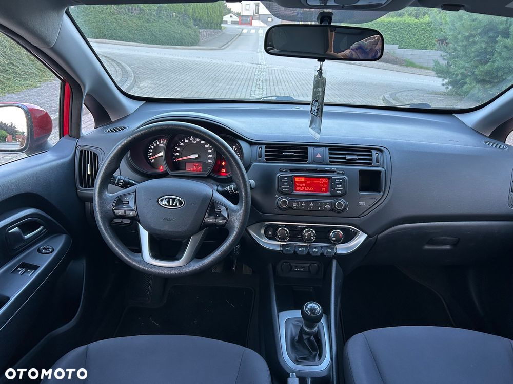 Kia Rio 1.2 M - 7