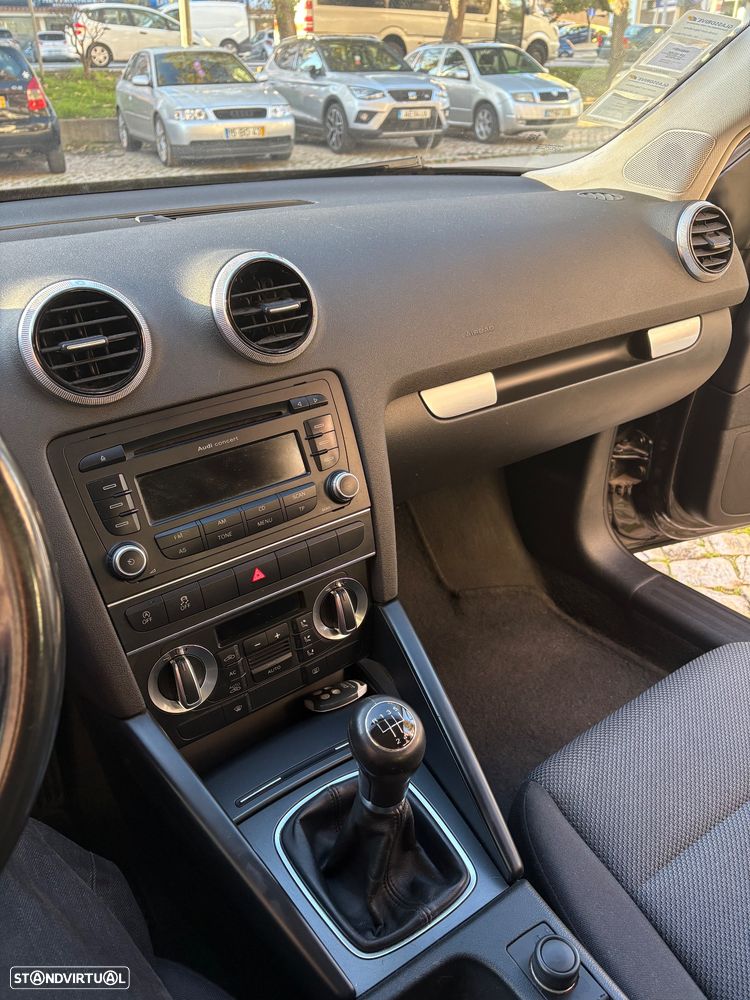 Audi A3 Sportback 1.6 TDI Attraction - 13