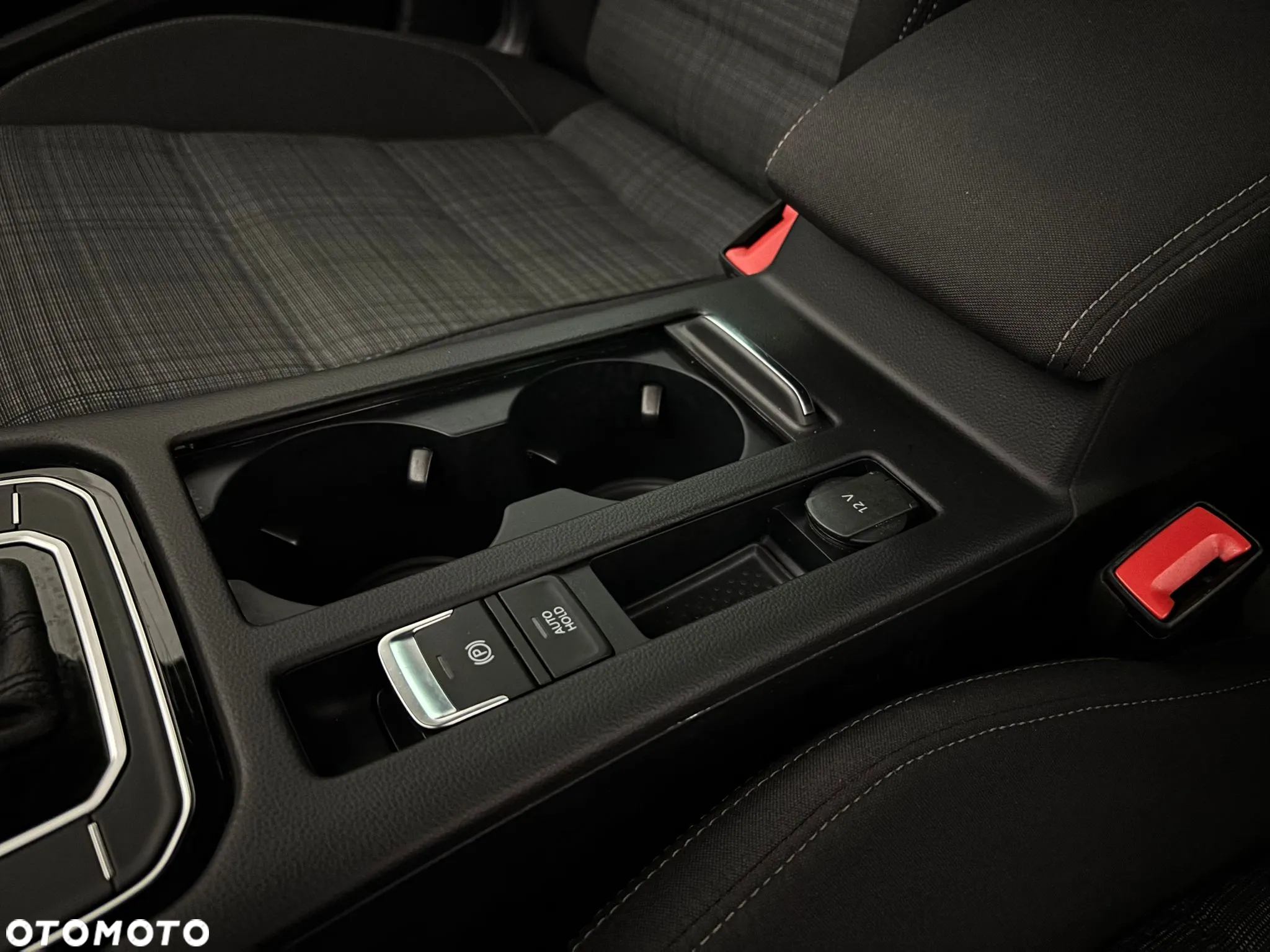 Volkswagen Passat 2.0 TDI EVO Business DSG - 26