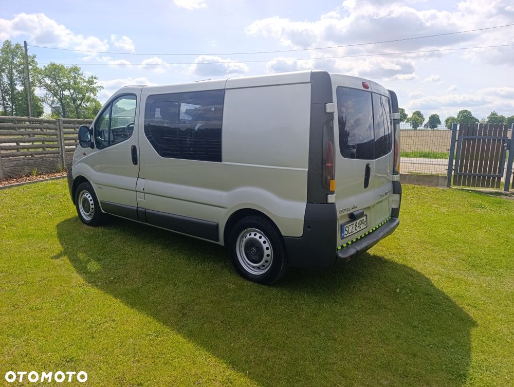 Opel Vivaro - 2