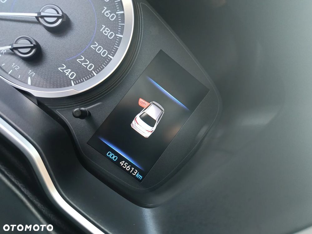 Toyota Corolla 1.8 Hybrid Comfort - 18