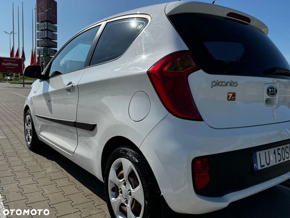 Kia Picanto - 8