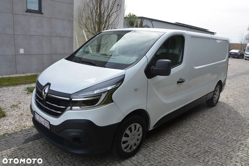 Renault TRAFIC - 1