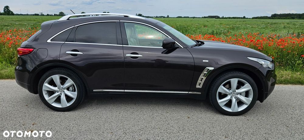 Infiniti FX FX30d S - 33