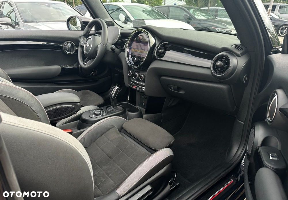 MINI John Cooper Works - 27