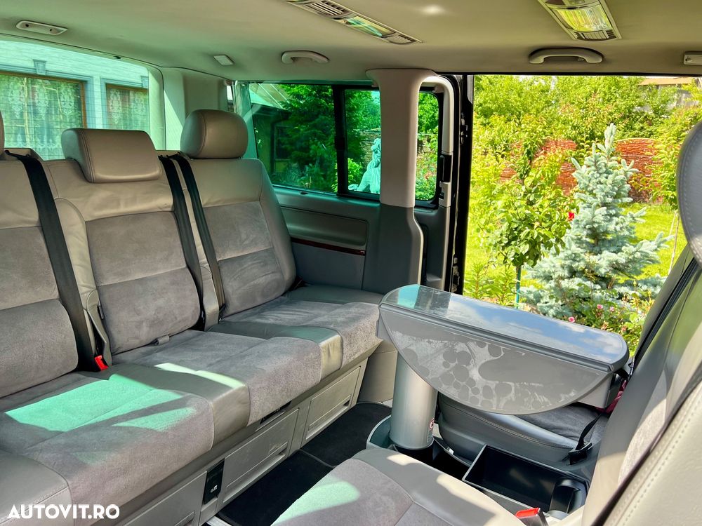 Volkswagen Multivan - 5