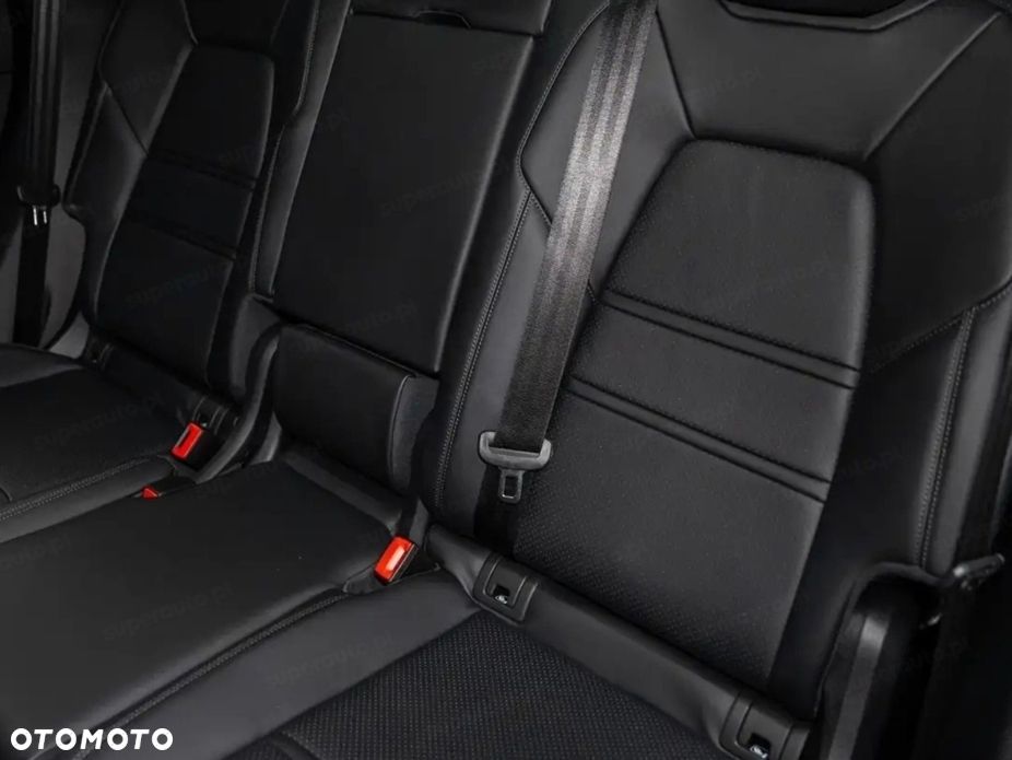 Porsche Cayenne Black Edition - 14