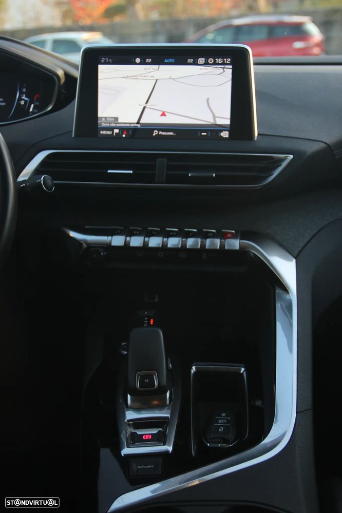 Peugeot 3008 PureTech 130 Stop & Start EAT6 Allure - 12