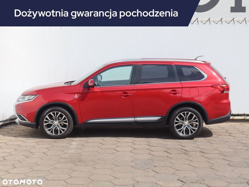 Mitsubishi Outlander - 4