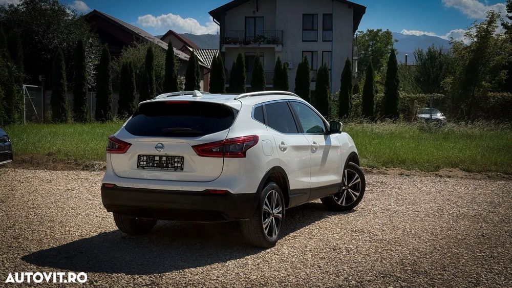 Nissan Qashqai 1.3 DIG-T TEKNA - 4
