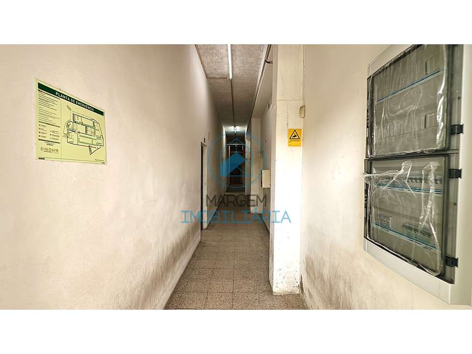 Armazém Industrial 600m2 c/logradouro – Arrendamento - Grande imagem: 5/24