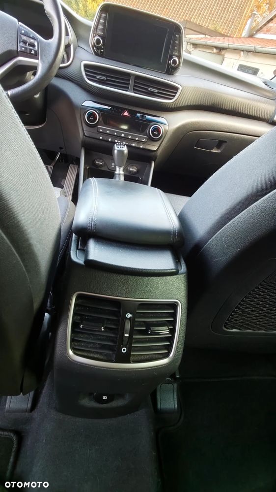 Hyundai Tucson 1.6 GDI BlueDrive Comfort 2WD - 26