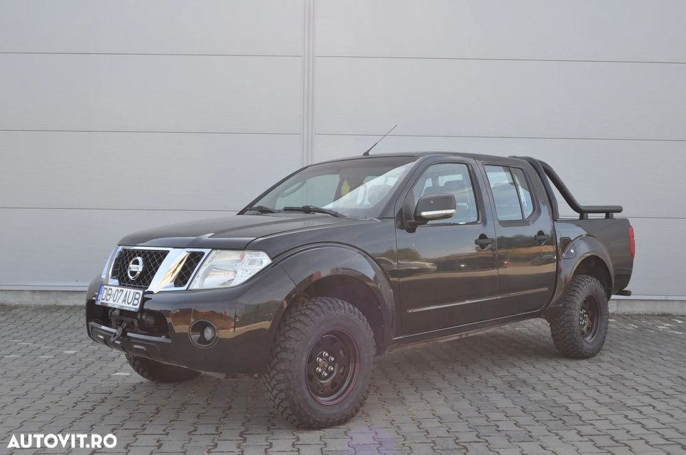 Nissan Navara 2.5 dCi DPF 4X4 Double Cab LE - 1