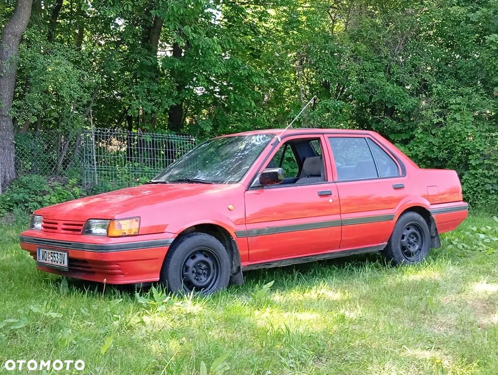 Nissan Sunny - 1