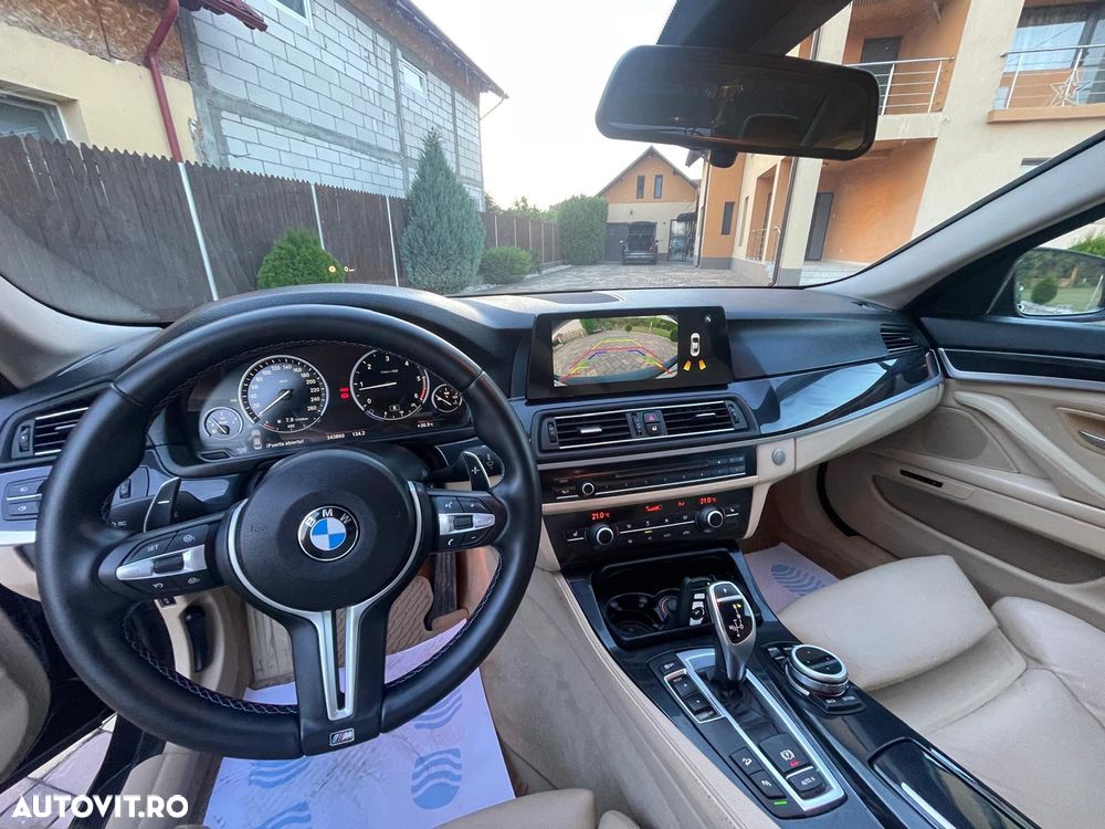 BMW Seria 5 525d xDrive AT - 10