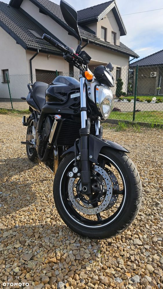 Yamaha FZ6 - 5
