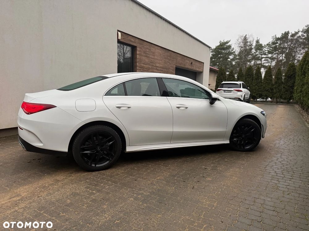 Mercedes-Benz CLA 250 E AMG Line 8G-DCT - 4