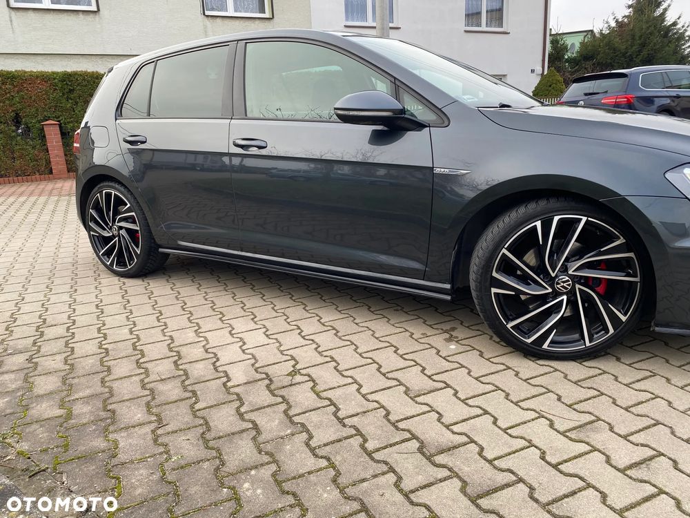Volkswagen Golf 2.0 TDI BMT GTD DSG - 9