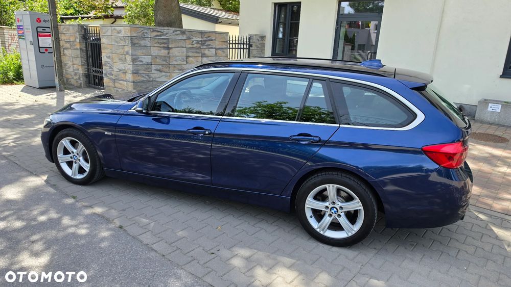 BMW Seria 3 320i xDrive Sport Line Shadow sport - 32
