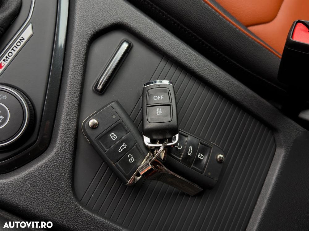 Volkswagen Tiguan - 10