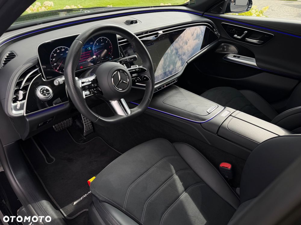 Mercedes-Benz Klasa E 220 d mHEV 4-Matic AMG 9G-Tronic - 34