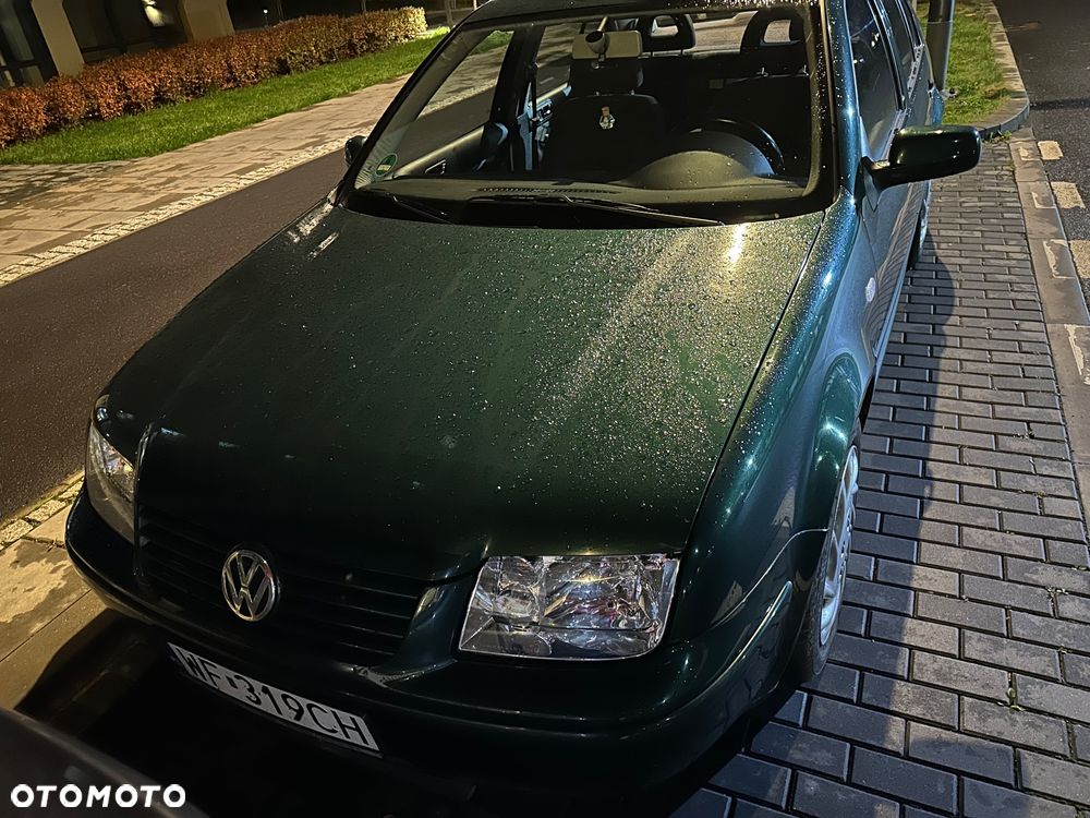 Volkswagen Bora 1.4 Basis - 3