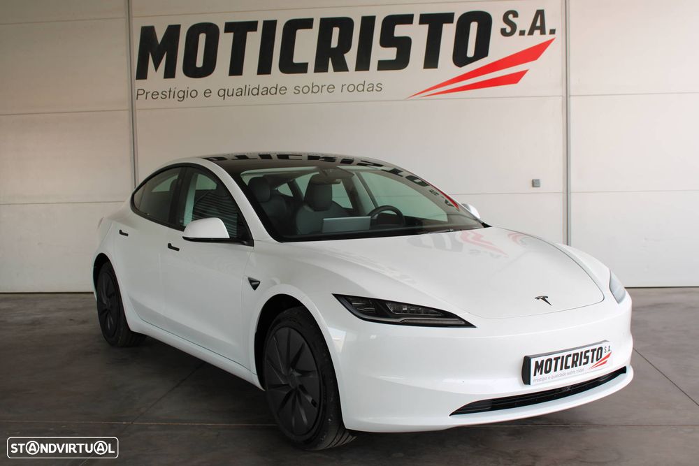 Tesla Model 3 - 2